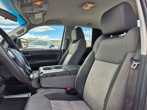 Used 2017 Toyota Tundra SR image 16