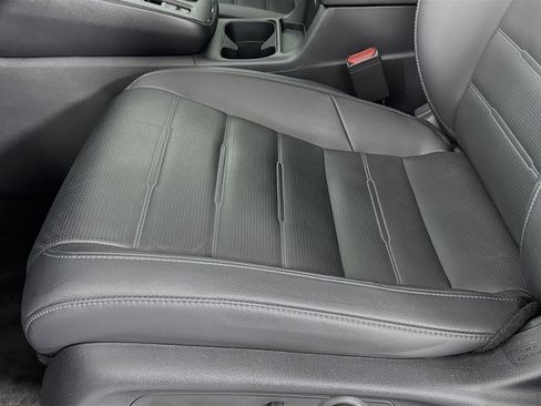 Certified 2023 Honda CR-V EX-L image 18