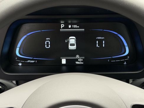 Certified 2025 Hyundai Elantra SE w/ Cargo Package image 13