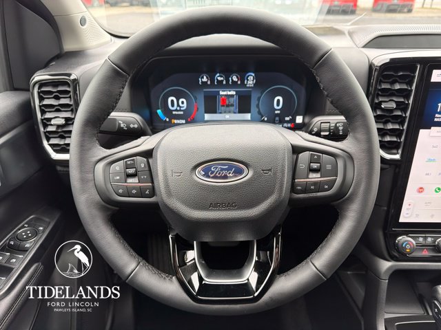 New 2026 Ford Ranger Lariat w/ Black Appearance Package AWD/4WD image 16