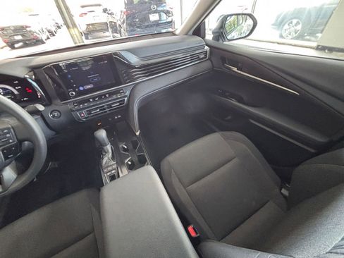 Used 2025 Toyota Camry LE image 34