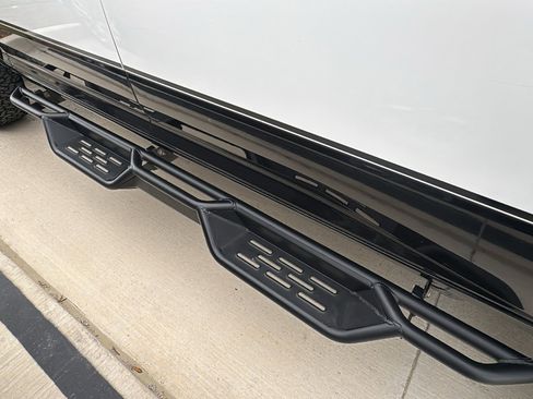 Certified 2017 RAM 2500 Power Wagon w/ Leather & Luxury Group image 14