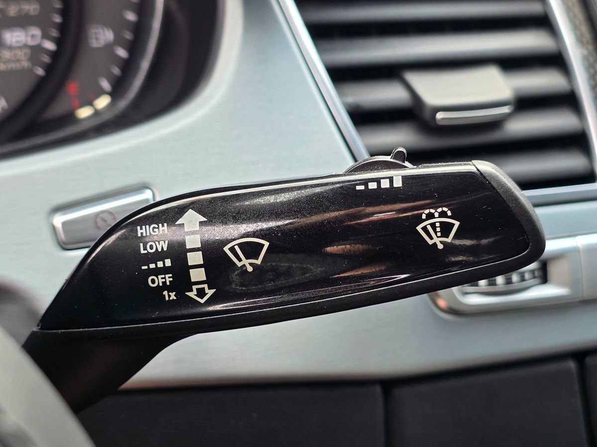 Used 2015 Audi S8 AWD/4WD image 51