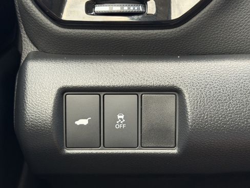 Used 2025 Honda Pilot Touring image 19