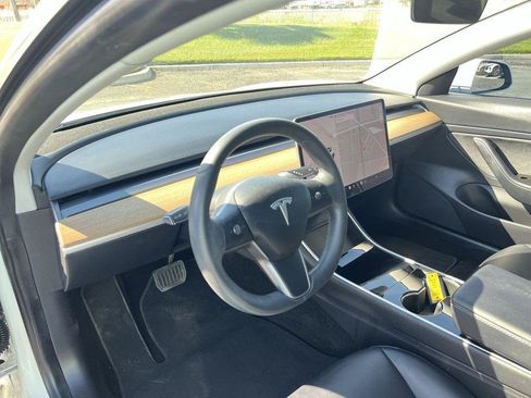 Used 2020 Tesla Model 3 Long Range AWD/4WD image 14