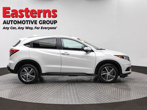 Used 2022 Honda HR-V EX image 4