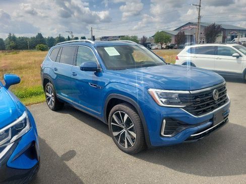 Used 2026 Volkswagen Atlas SEL Premium R-Line AWD/4WD image 3