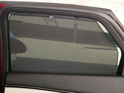 Used 2022 Genesis GV70 2.5T w/ Advanced Package image 20