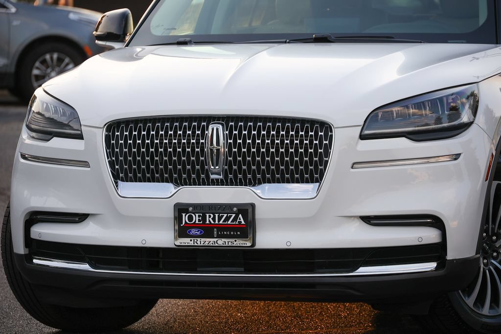 Certified 2022 Lincoln Aviator AWD w/ Premium Package image 19