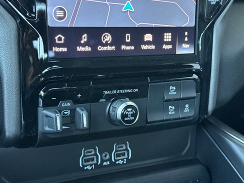 New 2026 RAM 1500 Big Horn AWD/4WD image 19