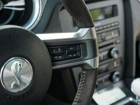 Used 2010 Ford Mustang Shelby GT500 RWD image 56