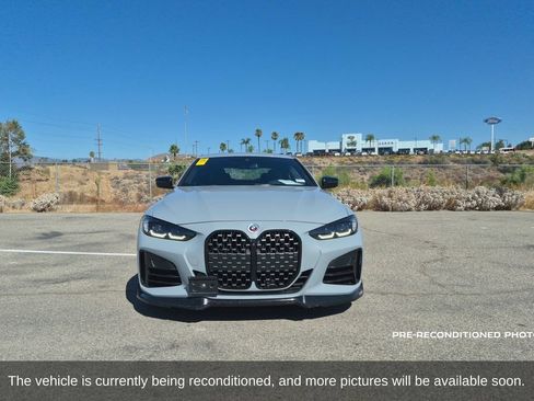 Used 2023 BMW M440i Coupe w/ Premium Package RWD image 2