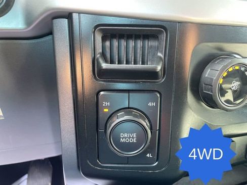 Used 2023 Ford F150 XLT image 16