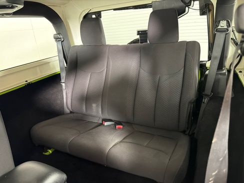 Used 2013 Jeep Wrangler Sport AWD/4WD image 17