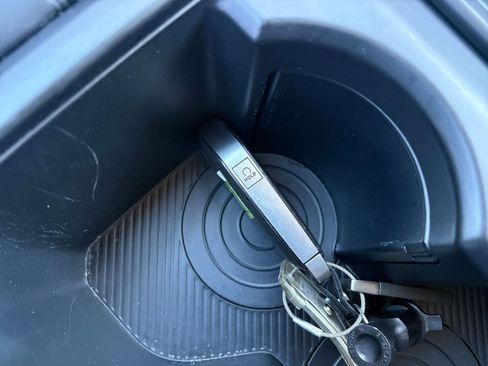 Used 2025 Kia K4 LXS image 23