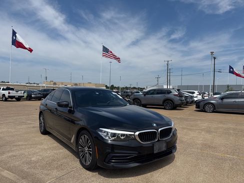 Used 2019 BMW 530i w/ Premium Package RWD image 1