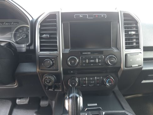 Used 2018 Ford F150 XLT w/ Equipment Group 302A Luxury RWD image 21