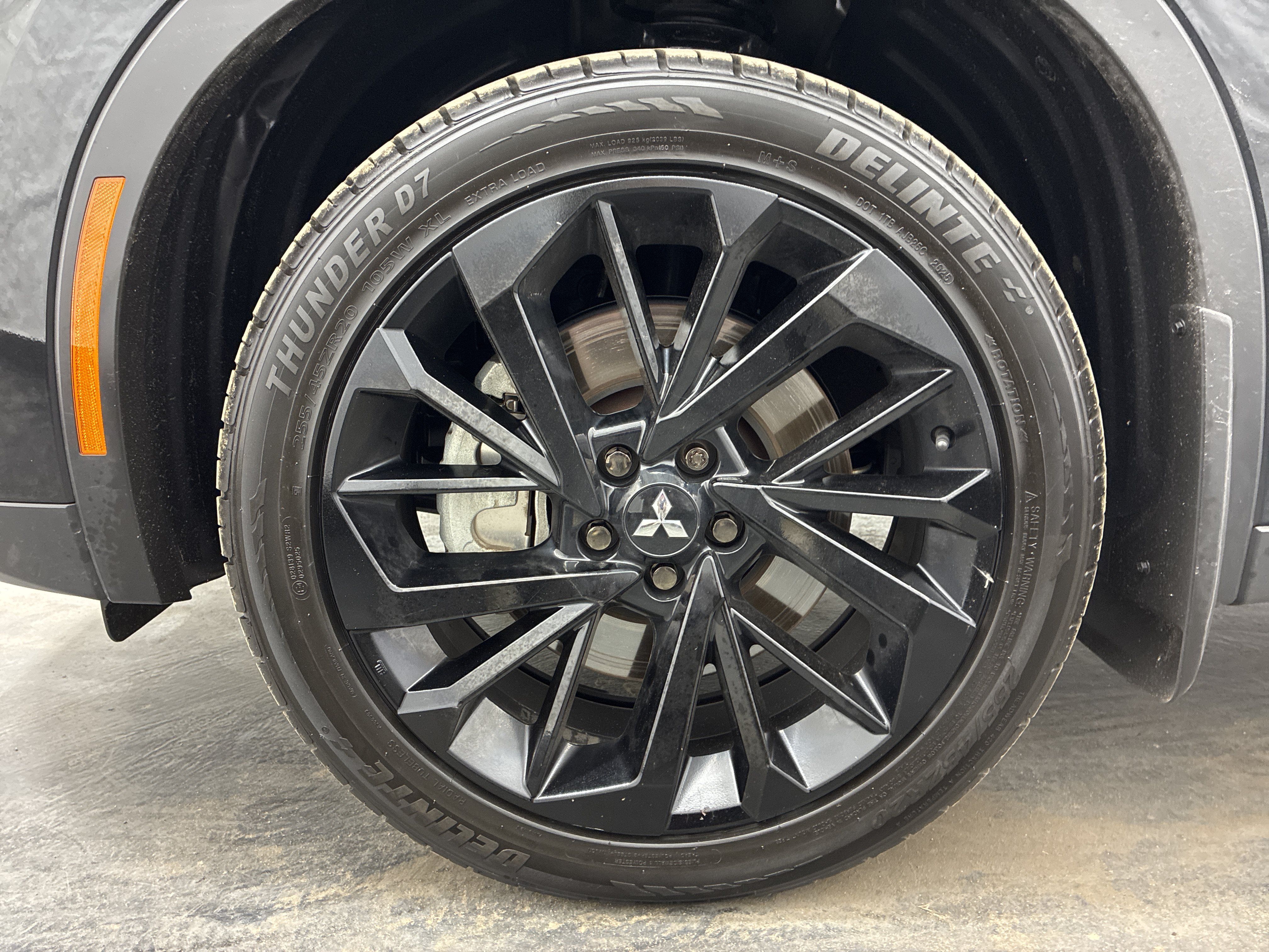 Used 2023 Mitsubishi Outlander SE Black Edition AWD/4WD image 23