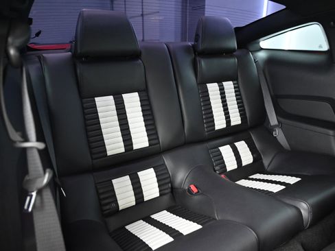 Used 2012 Ford Mustang Shelby GT500 w/ SVT Performance Pkg image 40