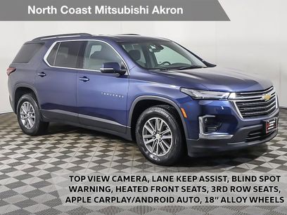 Used 2023 Chevrolet Traverse LT w/ Rear Camera Mirror Package