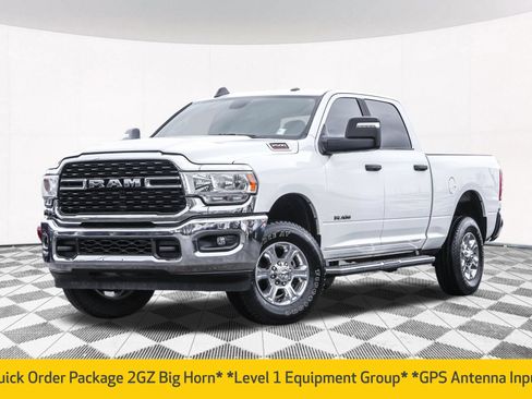 Used 2024 RAM 2500 Big Horn AWD/4WD image 2