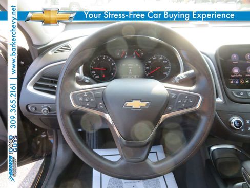 Used 2024 Chevrolet Malibu LT image 16