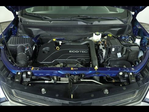 Used 2020 Chevrolet Equinox LT w/ Driver Convenience Package image 18