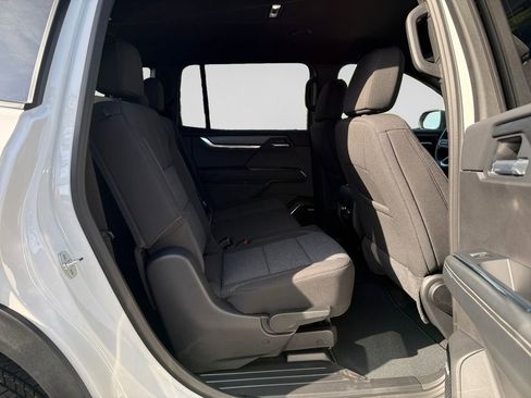 New 2026 GMC Acadia Elevation w/ LPO, Floor Liner Package FWD image 16