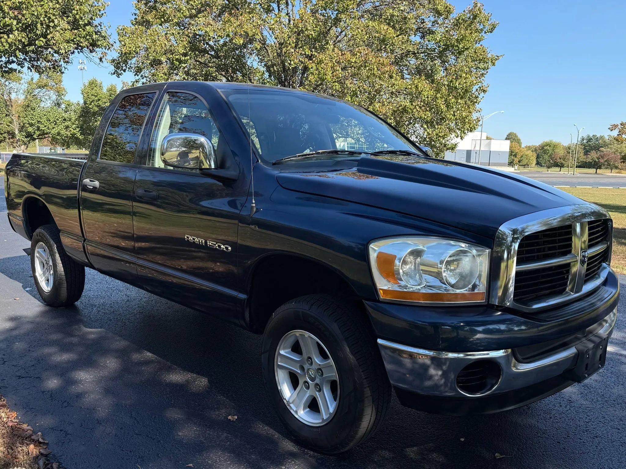 Used 2006 Dodge Ram 1500 Truck SLT AWD/4WD image 6