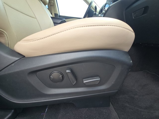 Certified 2023 Ford Explorer Limited w/ Limited Technology Package RWD image 24