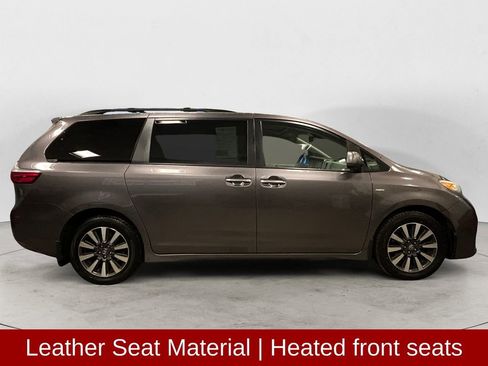 Used 2019 Toyota Sienna XLE Premium image 7
