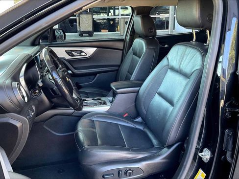 Used 2022 Chevrolet Blazer LT w/ Sound & Technology Package image 6