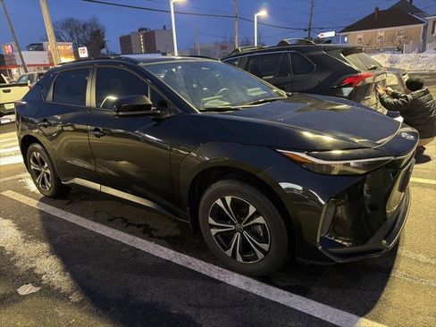 Used 2025 Toyota bZ4X FWD w/ Weather Package image 2