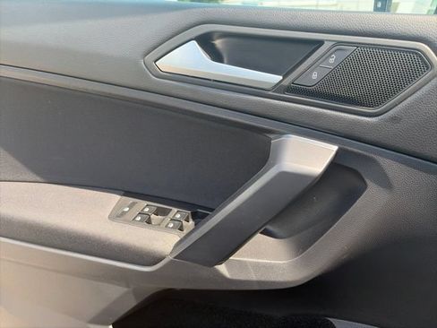 Used 2021 Volkswagen Tiguan S AWD/4WD image 20