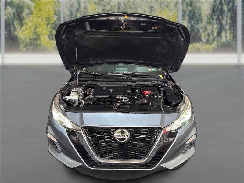 Used 2020 Nissan Altima 2.5 SR FWD image 11