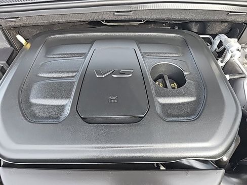 Certified 2020 Jeep Grand Cherokee Limited w/ Premium Lighting Group image 37