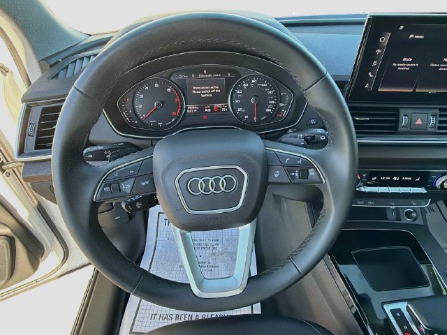 Used 2024 Audi Q5 2.0T Premium AWD/4WD image 38