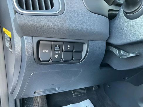 Used 2016 Kia Rio LX w/ Power Package FWD image 18