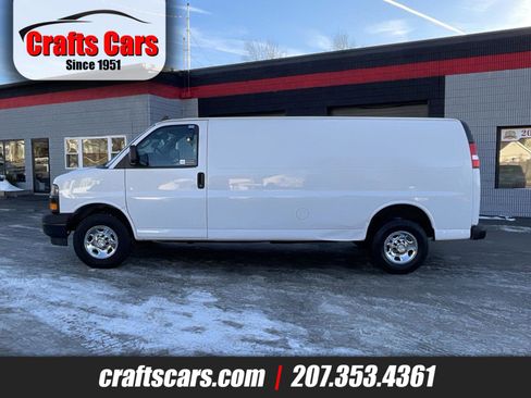 Used 2021 Chevrolet Express 2500 Extended image 1