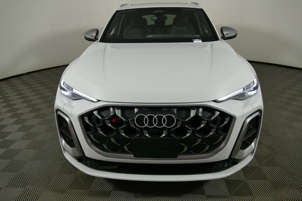 Used 2025 Audi SQ5 Premium Plus w/ Premium Plus Package AWD/4WD image 8