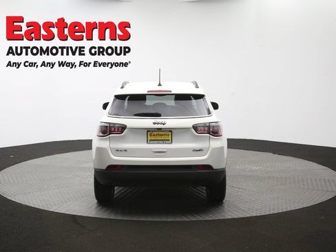 Used 2020 Jeep Compass Latitude w/ Popular Equipment Group AWD/4WD image 39