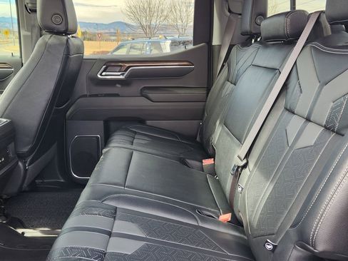 Used 2024 Chevrolet Silverado 1500 RST w/ All Star Edition Plus image 10