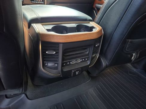 Used 2020 RAM 1500 Longhorn RWD image 15