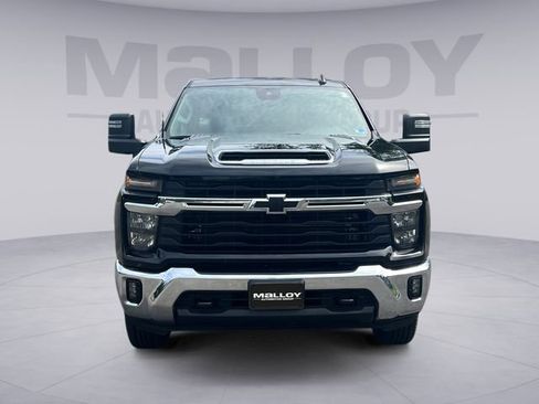 Used 2026 Chevrolet Silverado 2500 LT w/ Convenience Package AWD/4WD image 8