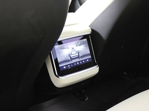 Used 2021 Tesla Model S Plaid image 28