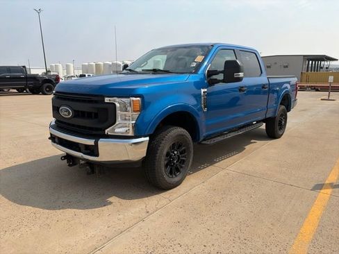 Used 2020 Ford F250 XLT w/ Tremor Off-Road Package AWD/4WD image 4
