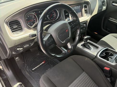 Used 2022 Dodge Charger GT RWD image 11