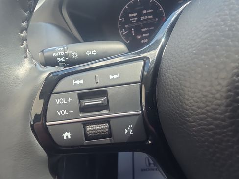 Used 2023 Honda HR-V EX-L image 28