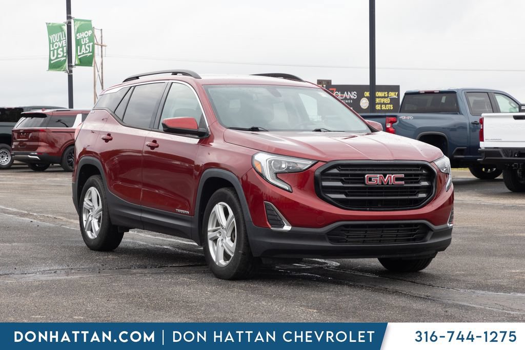 Used 2018 GMC Terrain SLE w/ Driver Convenience Package FWD image 1