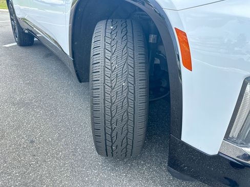 Certified 2023 Chevrolet Traverse Premier w/ Redline Edition image 19